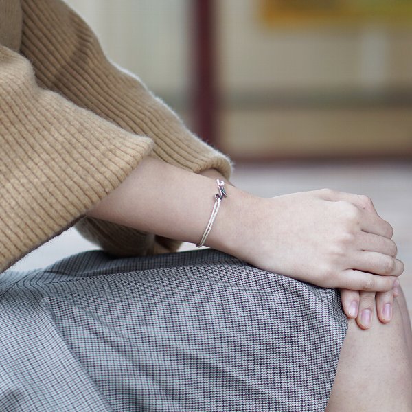 Alavel 選べる 誕生石 ブレスレット ペア販売 イニシャル APZ9001