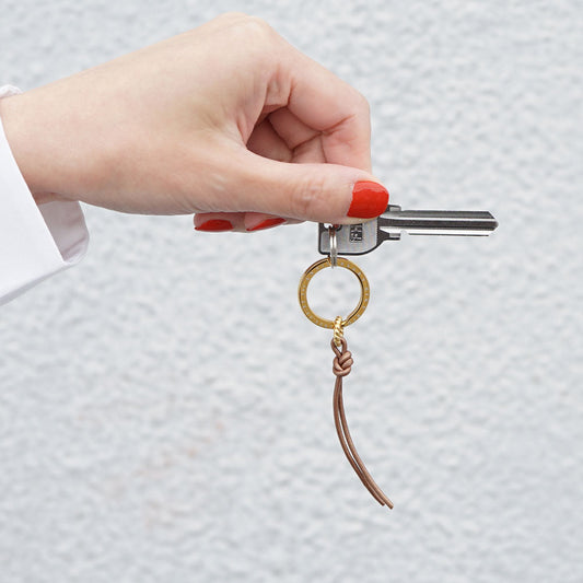 Alavel エラベル レザー 革 コード キーリング ペア販売 APA201